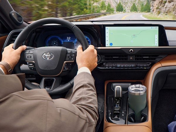 The 2025 Toyota Crown Signia/interior